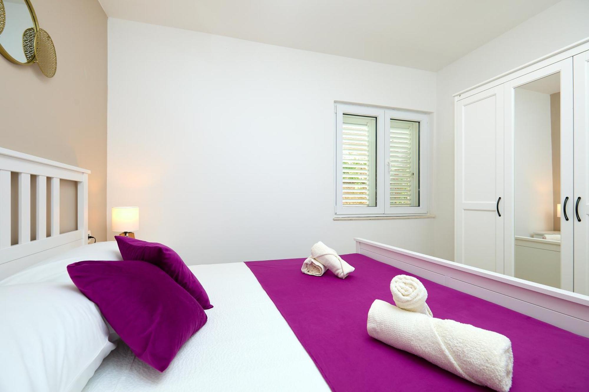 Appartamento Golden Rose - Walking Distance 1 Km From Old Town Ragusa Esterno foto