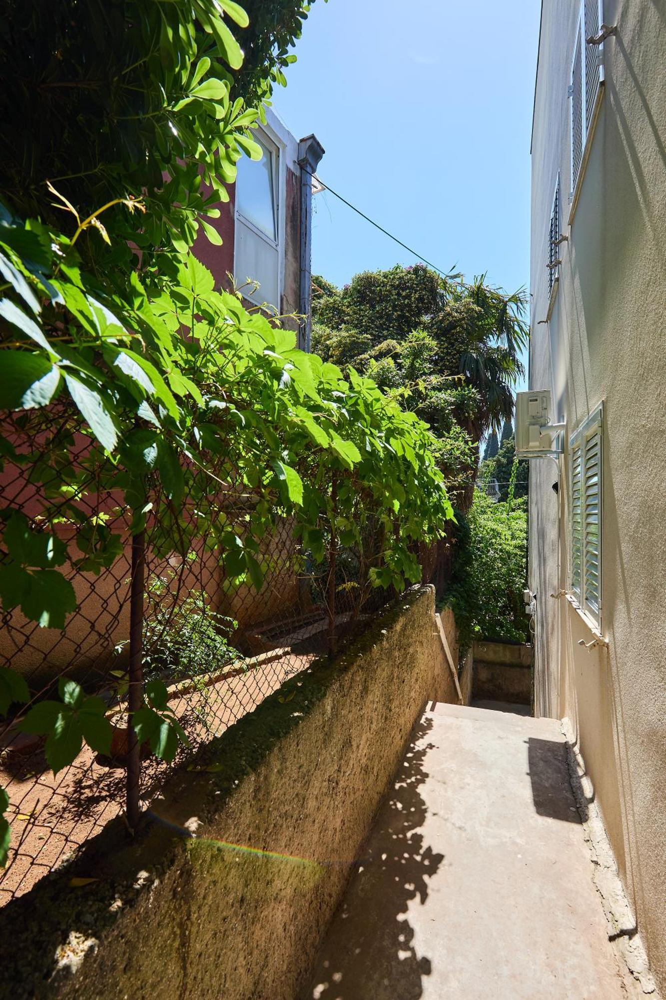 Appartamento Golden Rose - Walking Distance 1 Km From Old Town Ragusa Esterno foto